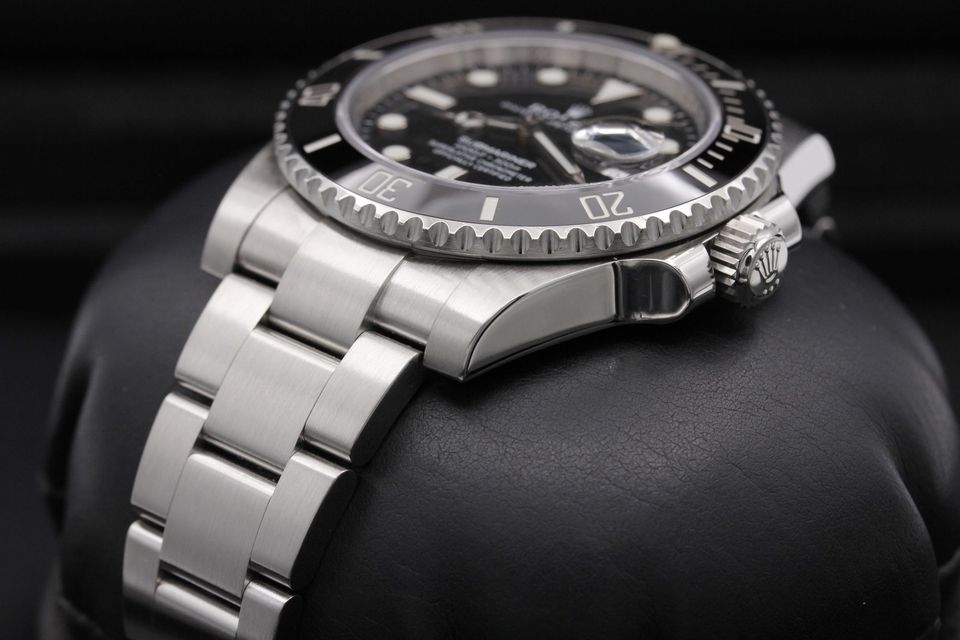 Rolex Submariner 116610 LN Image 2